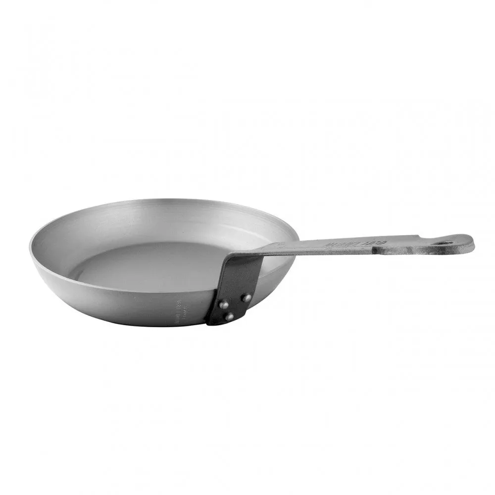 Mauviel M'Steel stekpannor 24 cm + traktör 2,1 liter kolstål