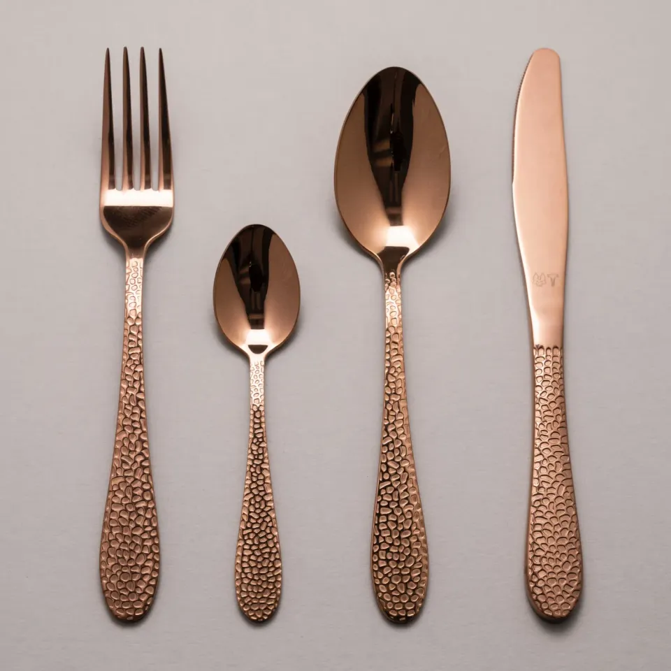 Vargen & Thor FENIX bestickset 16 delar koppar matt