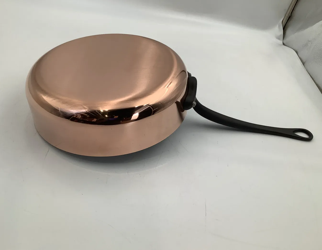 Mauviel M’Heritage 250 CI sautepanna 24 cm 3,3 qt koppar