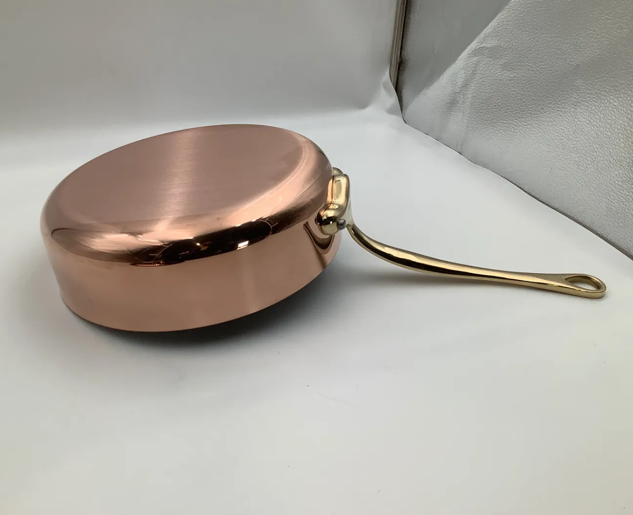 Mauviel M'Héritage M'150 B sautépanna 24 cm med lock