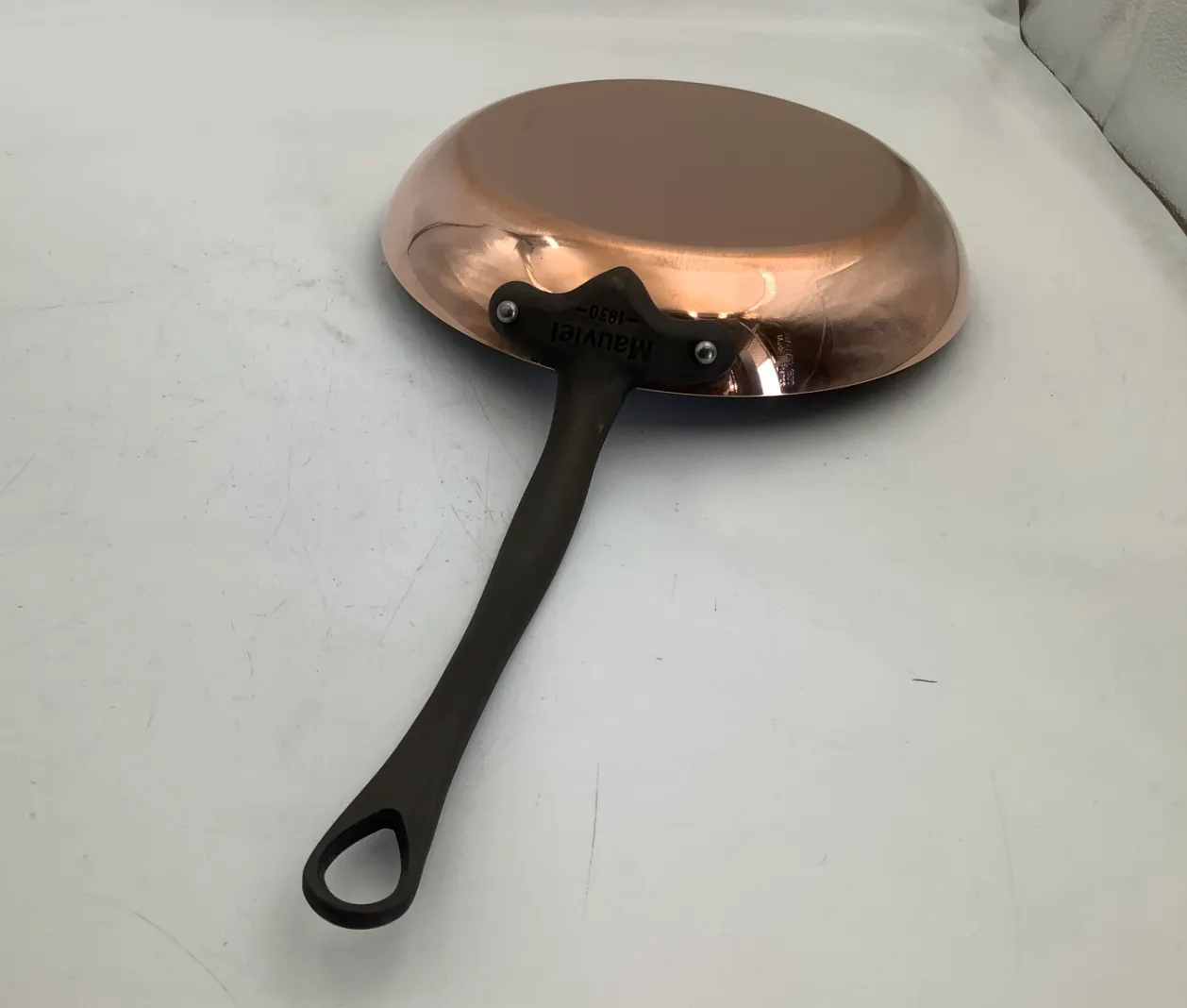 Mauviel M'Heritage 250 CI stekpanna koppar 26 cm