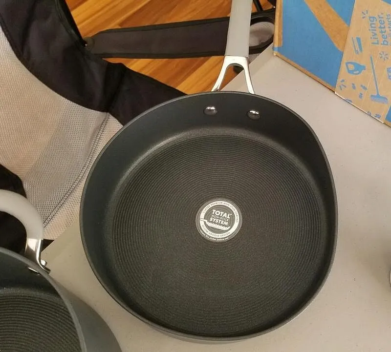 Circulon Radiance 3-Quart kastrull grå med sildlock
