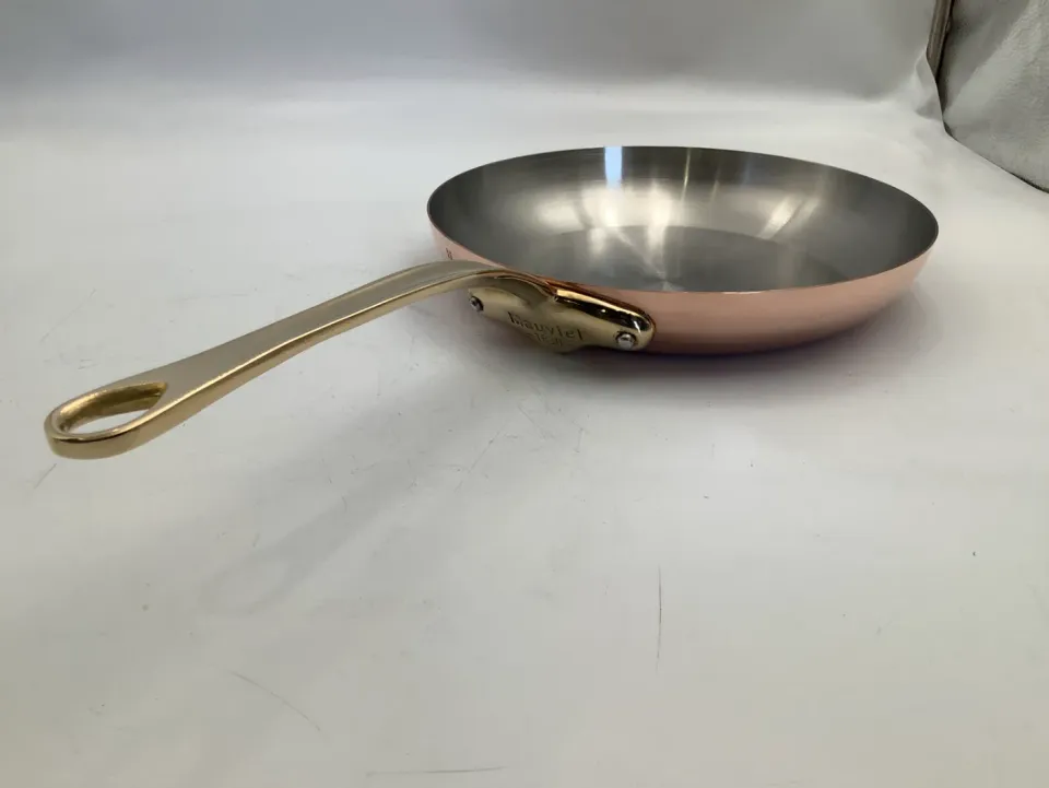 Mauviel M'Heritage M'150 B stekpanna 26 cm mässing