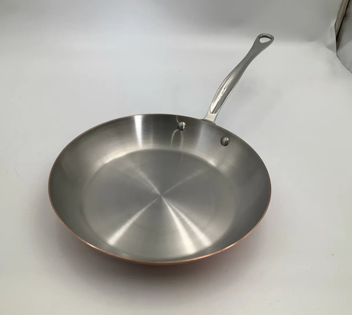 Mauviel M’Heritage M150 S stekpanna koppar 26 cm gjutna handtag