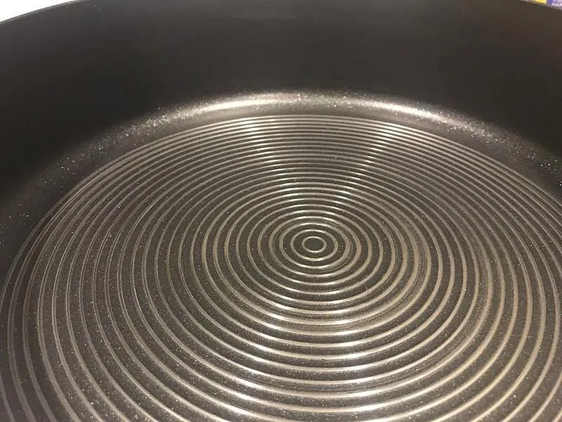 Circulon SteelShield stekpannor 8+10,25 tum stål nonstick