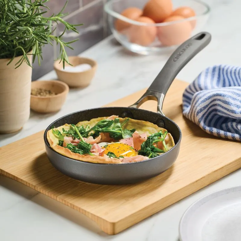 Circulon A1 ScratchDefense stekpanna 6,25 tum nonstick