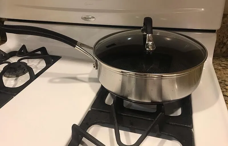 Circulon SteelShield stekpannor 8+10,25 tum stål nonstick