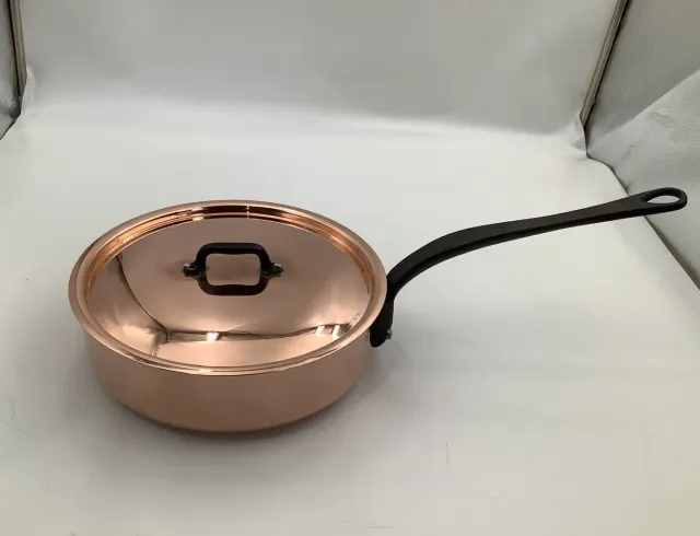 Mauviel M’Heritage 250 CI sautépanna med lock 3,1 l koppar