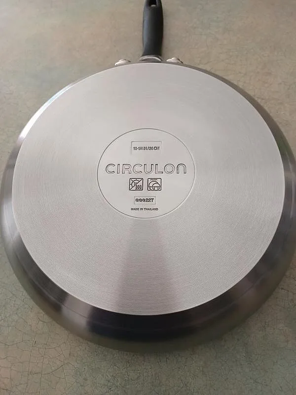Circulon SteelShield stekpannor 8+10,25 tum stål nonstick
