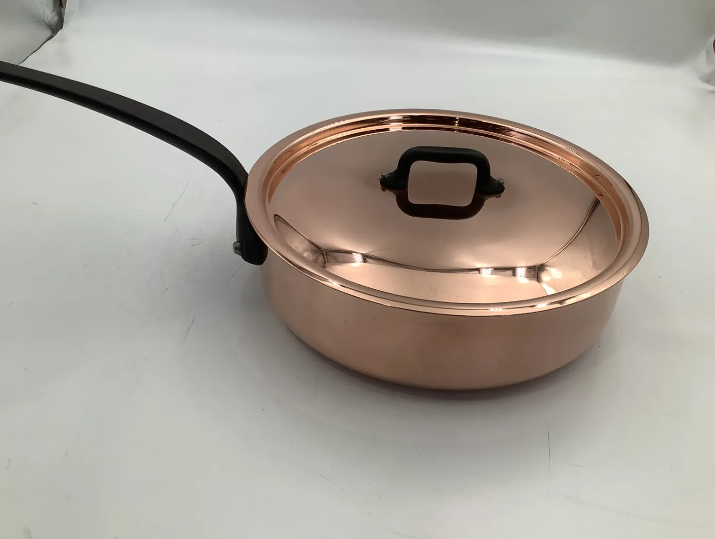 Mauviel M’Heritage 250 CI sautepanna 24 cm 3,3 qt koppar