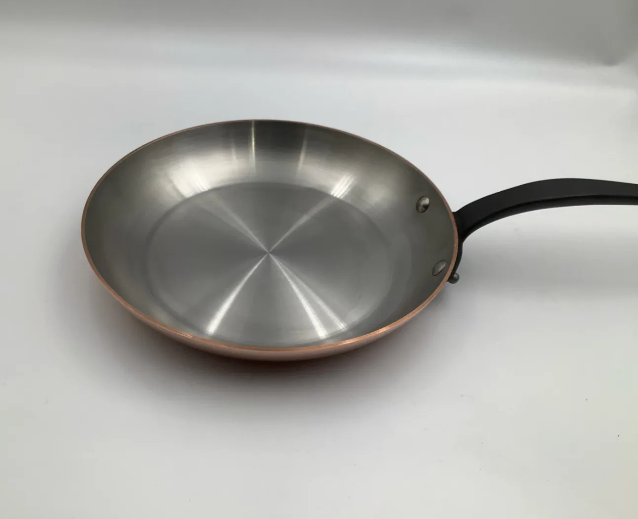 Mauviel M'Heritage 250CI stekpanna koppar 26 cm