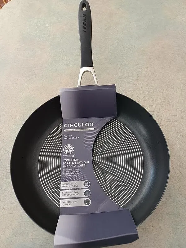 Circulon SteelShield stekpannor 8+10,25 tum stål nonstick