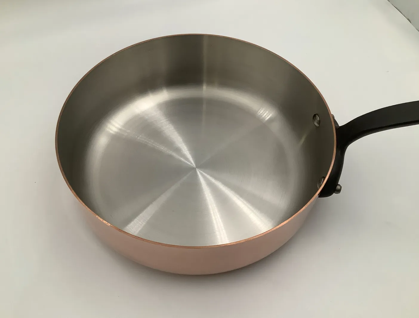 Mauviel M'Heritage sauteuse koppar 24 cm gjutjärn