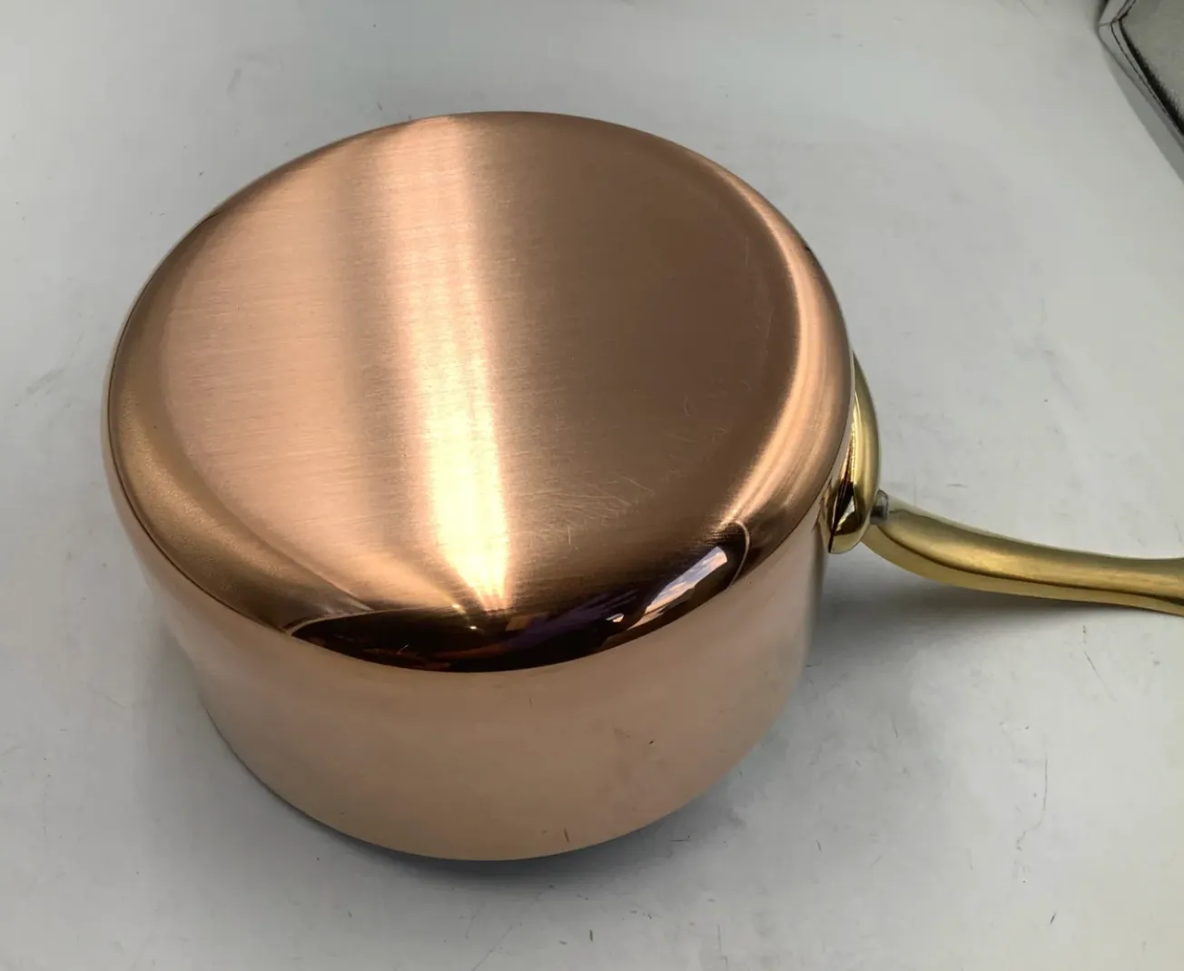 Mauviel M'Héritage M'200 B kastrull 1,7 L med lock mässing