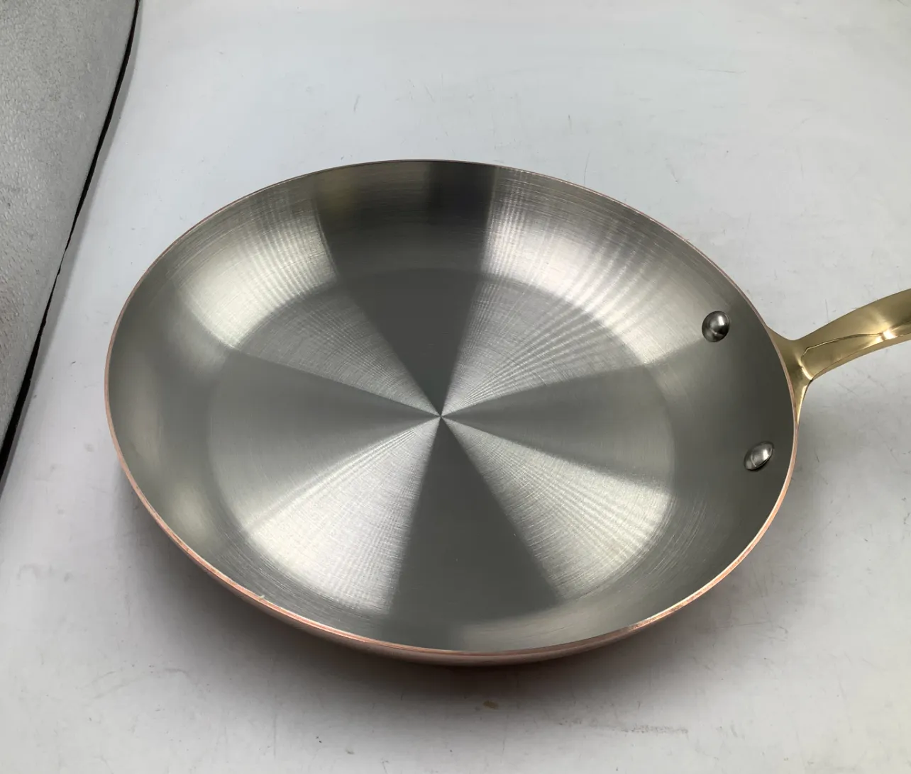 Mauviel M'Heritage M'200 B stekpanna 26 cm koppar