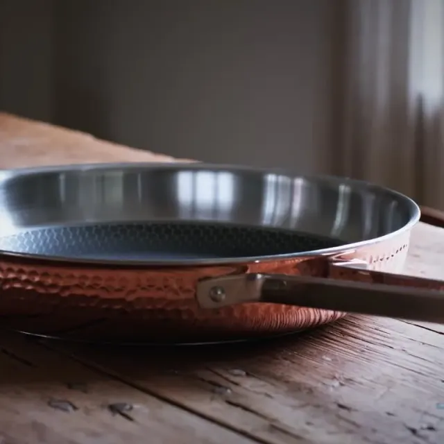 Vargen & Thor Mjölner Yb stekpanna koppar 28 cm