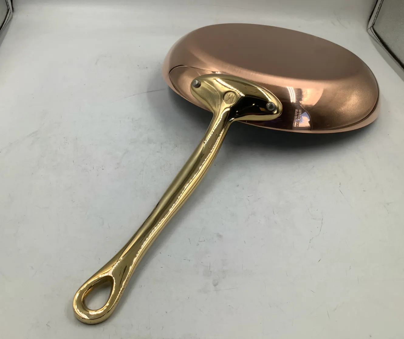 Mauviel M'Heritage M200B stekpanna 26 cm koppar mässing