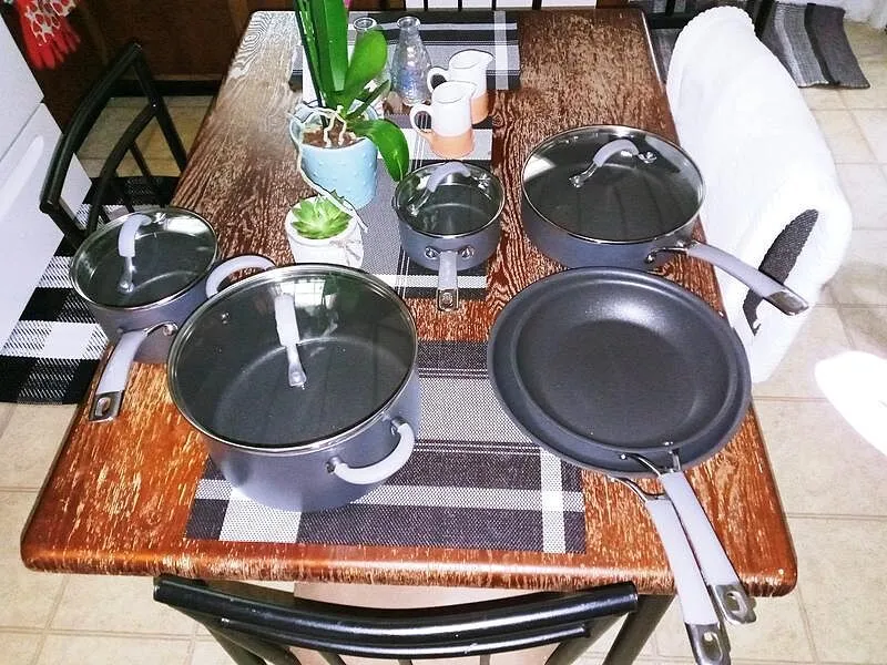 Circulon Premier Professional 10-delars kastrullset brons nonstick