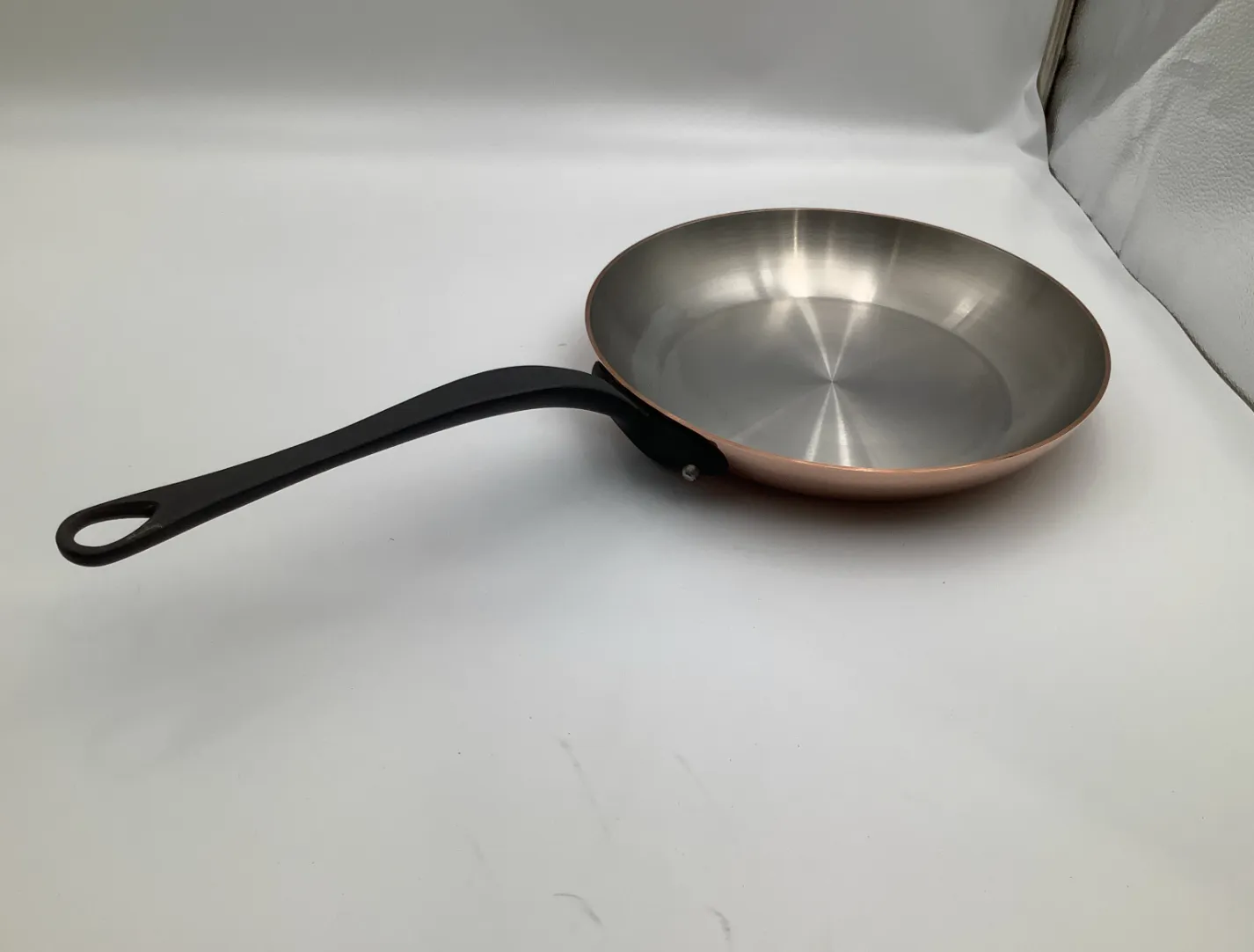 Mauviel M'Heritage 250CI stekpanna koppar 26 cm