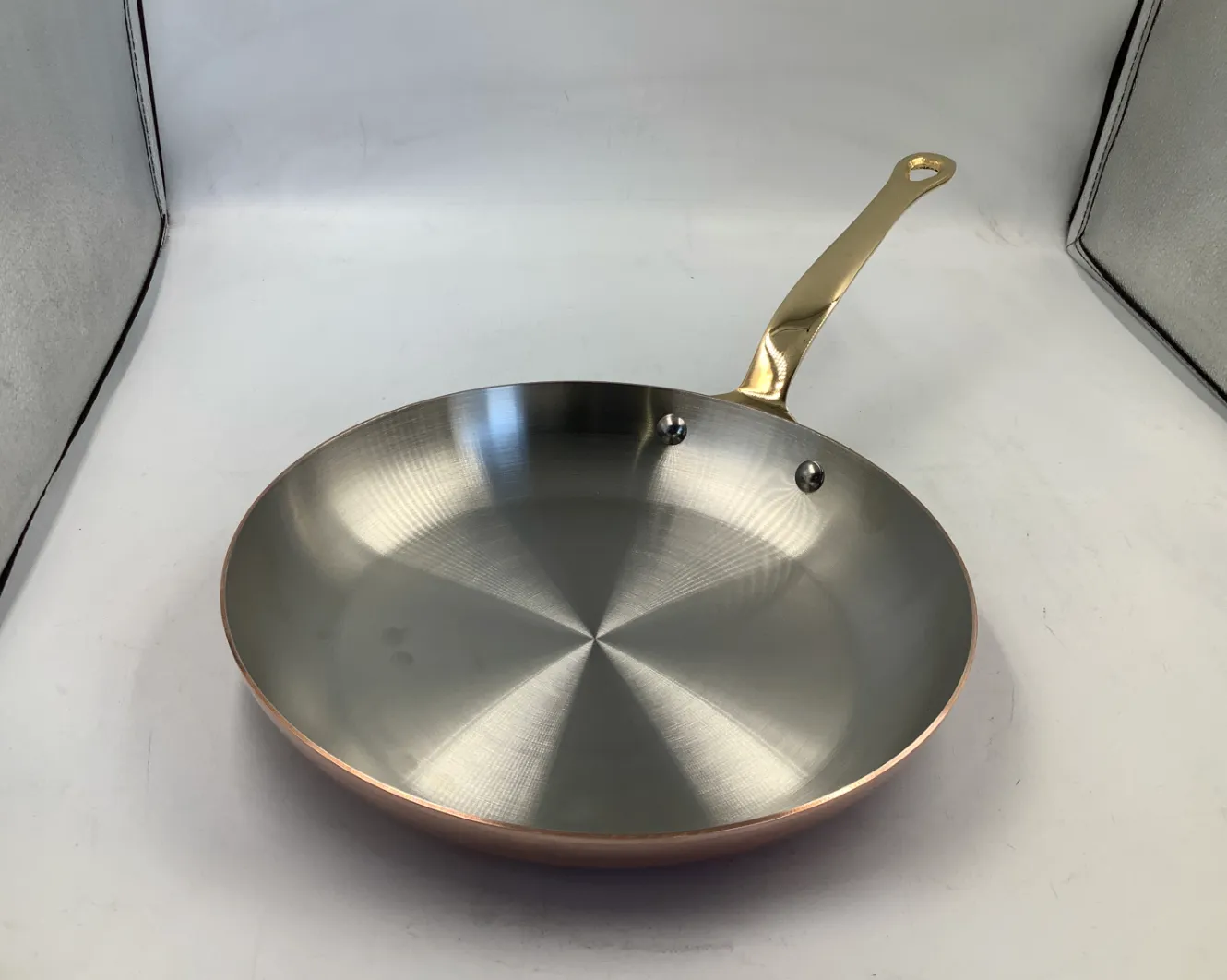Mauviel M'Heritage M'200B stekpanna koppar 26 cm öppen kartong